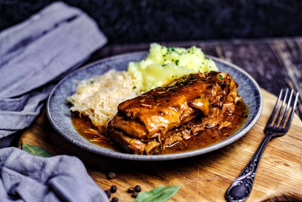 Omas geschmorte Rippchen