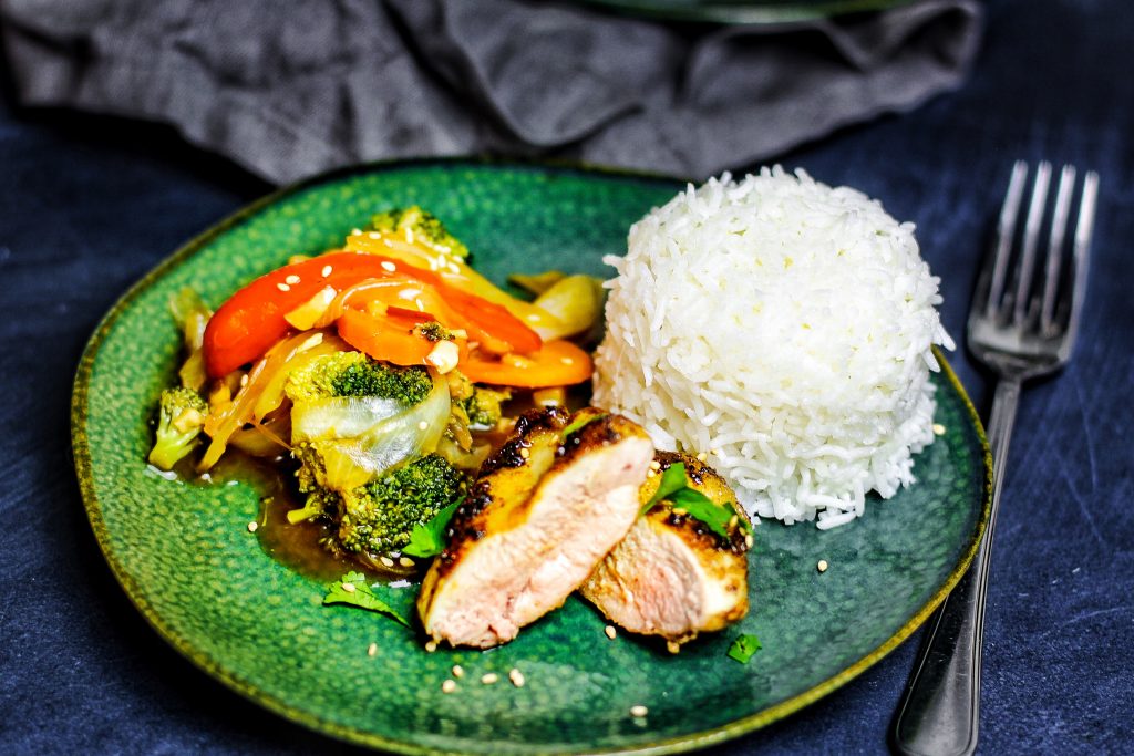 Wachtelbrust mit Teriyaki-Gemüse