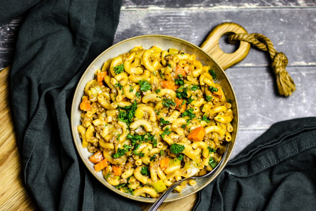 One-Pot Nudelhackpfanne - schnell, einfach und so lecker