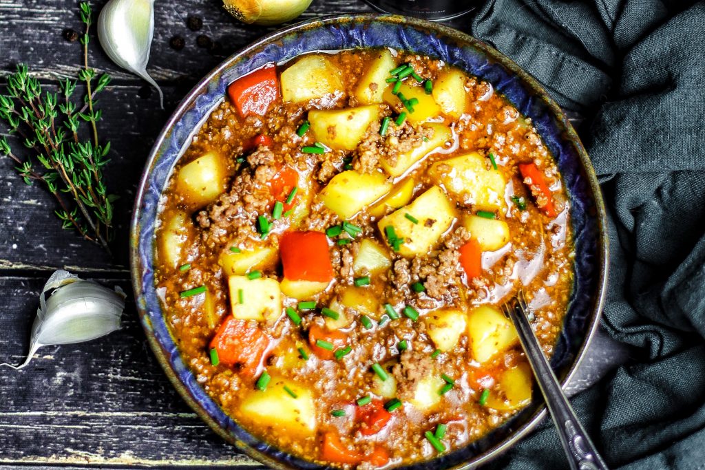 Bauerntopf mit Hackfleisch und Kartoffeln