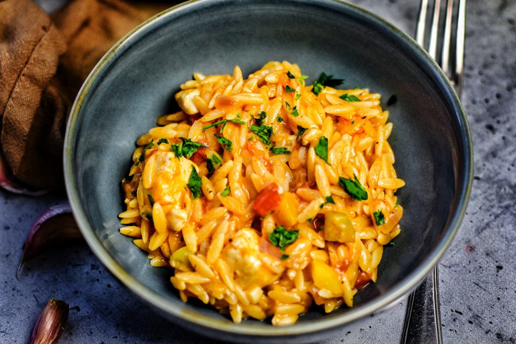One-Pot Orzopasta "Greek Style"