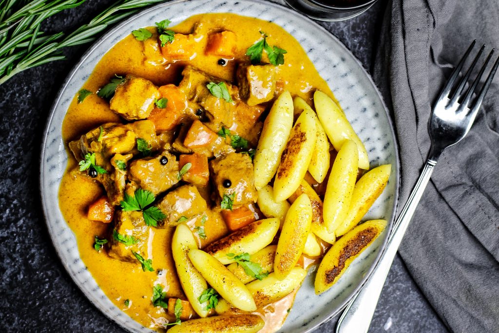 Kalbsragout mit Schupfnudeln