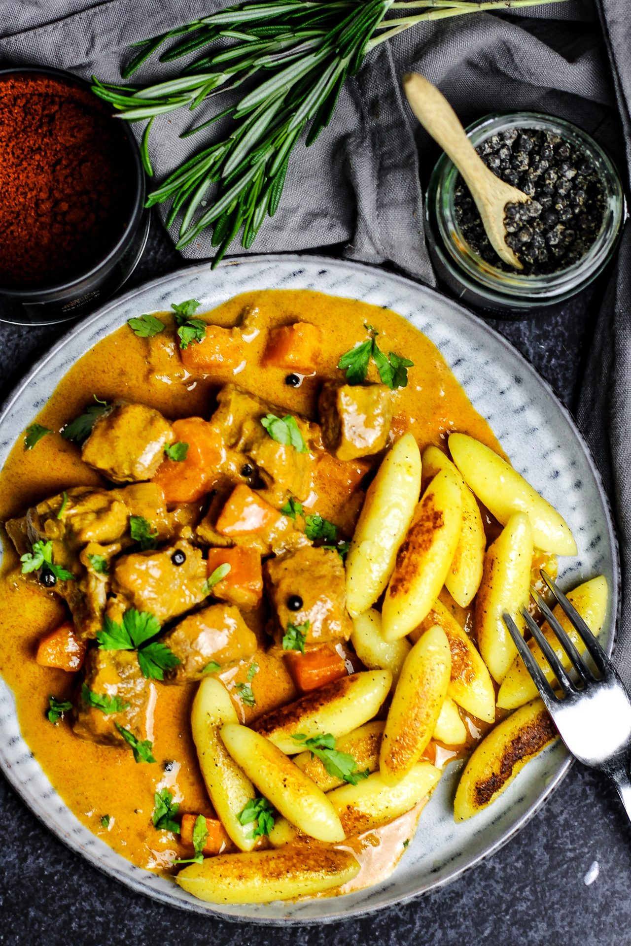 Kalbsragout mit Schupfnudeln