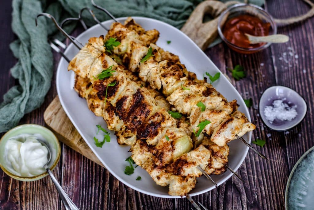 Putenschaschlik mit Mayonnaise