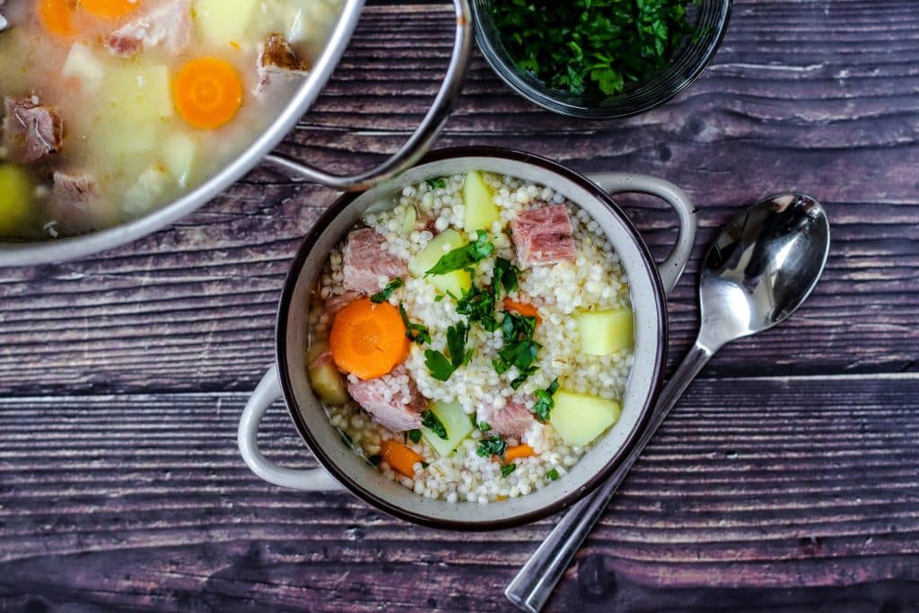 DDR-Graupensuppe mit Kassler