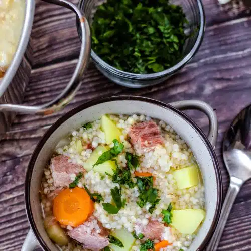 DDR-Graupensuppe schmeckt richtig gut