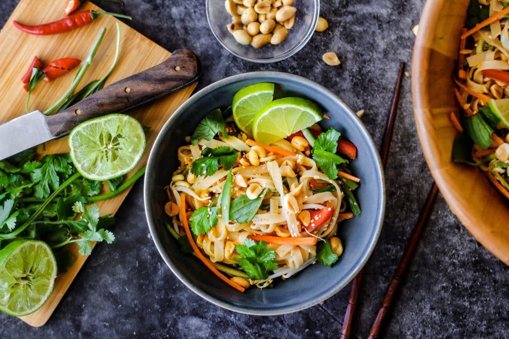 Reisnudelsalat mit Erdnussdressing