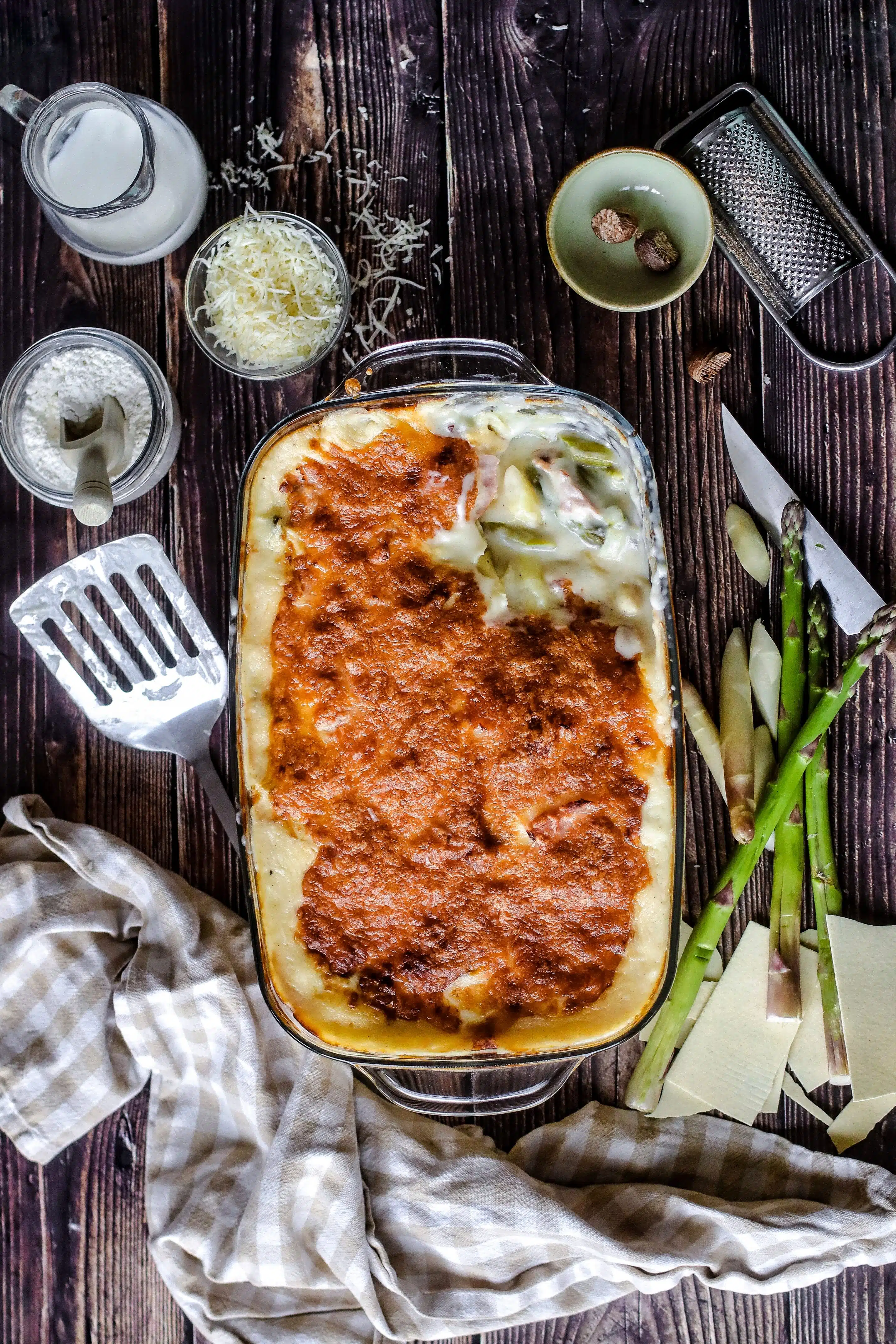 Spargel Lasagne ist perfekt für die ganze Familie