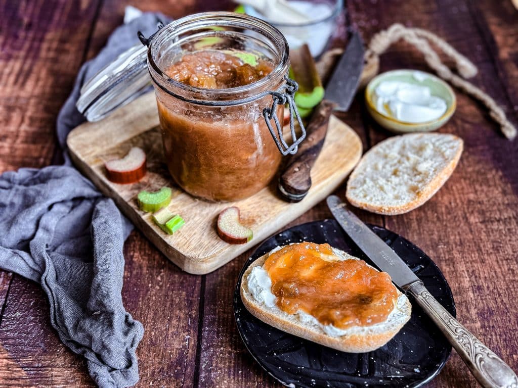 Rhabarbermarmelade nach Omas Rezept