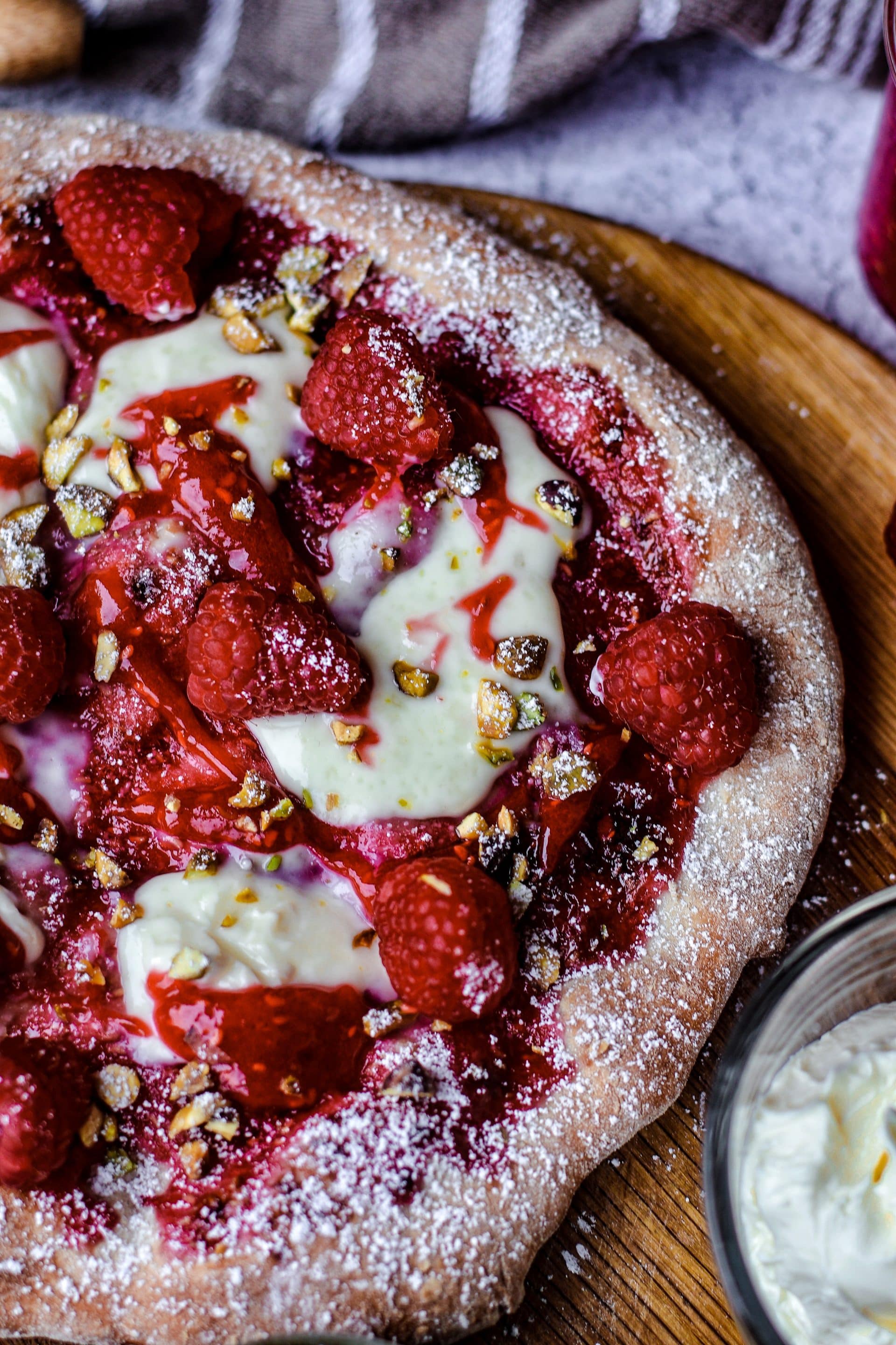 sieht diese Himbeerpizza nicht phantastisch aus?