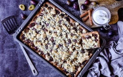 Pflaumenkuchen mit Hefeteig und Streuseln