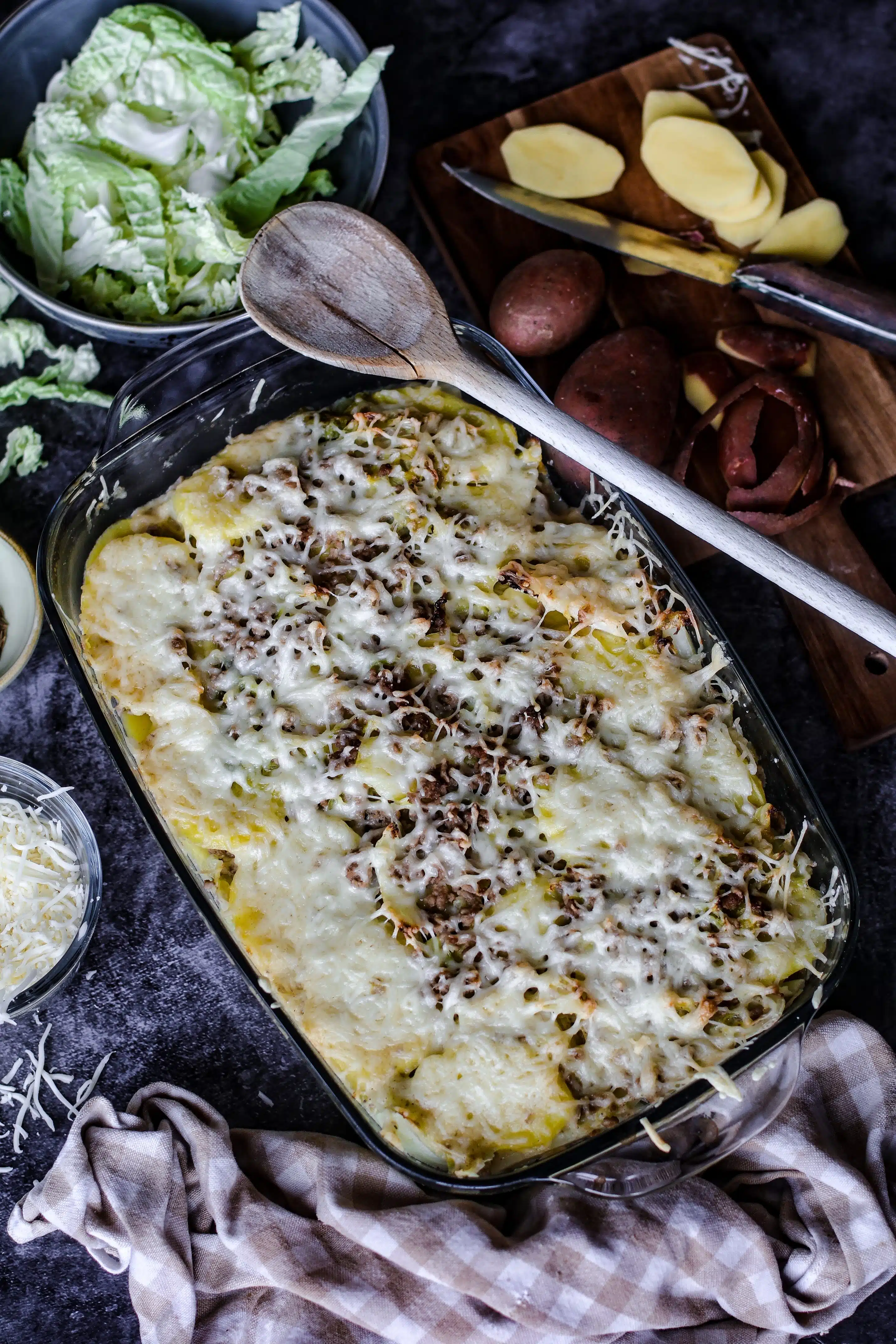 Wirsingkohl Auflauf ist im Handumdrehen auf dem Tisch