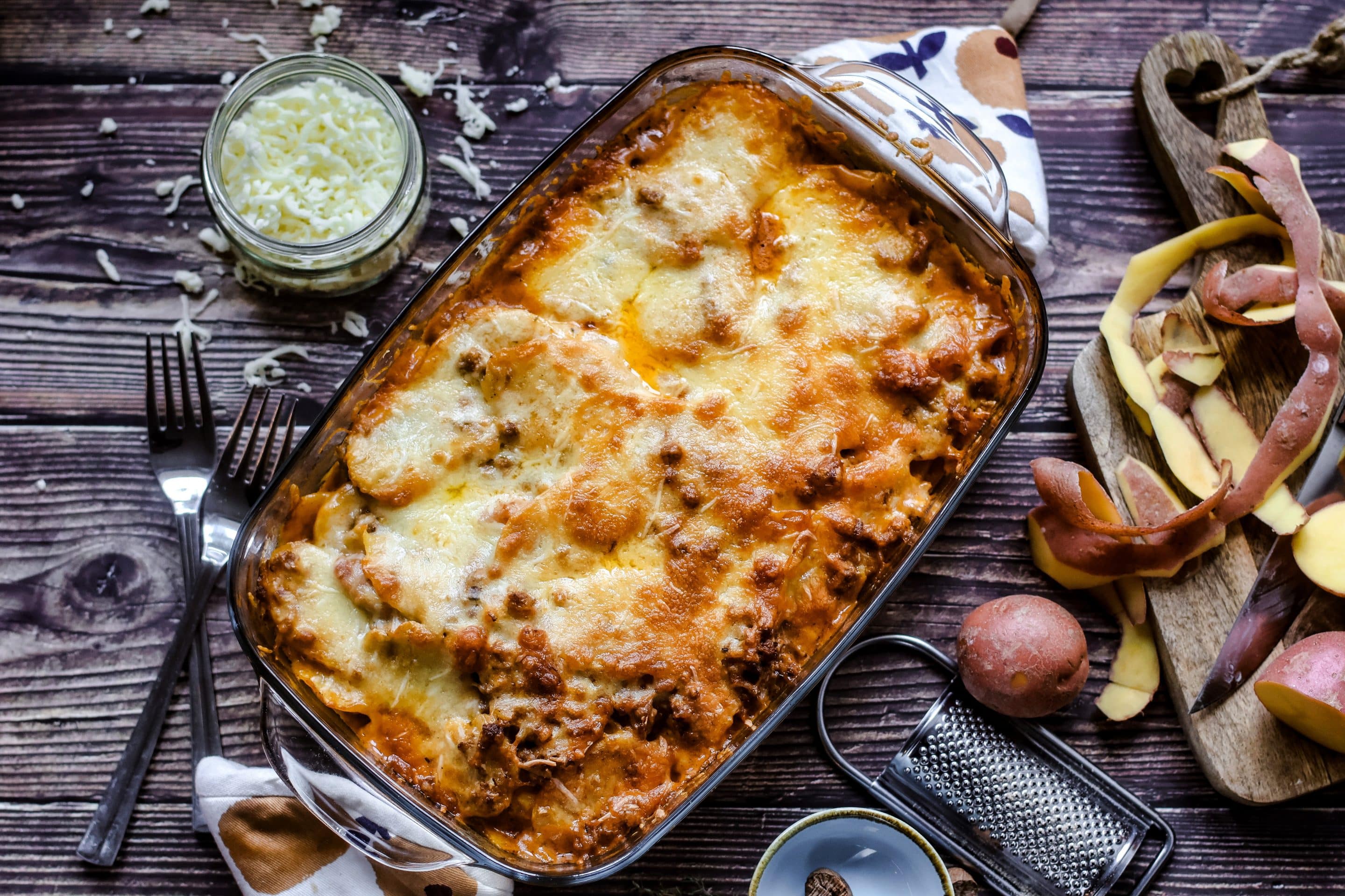 sieht dieser Kartoffel-Hack-Auflauf nicht lecker aus?