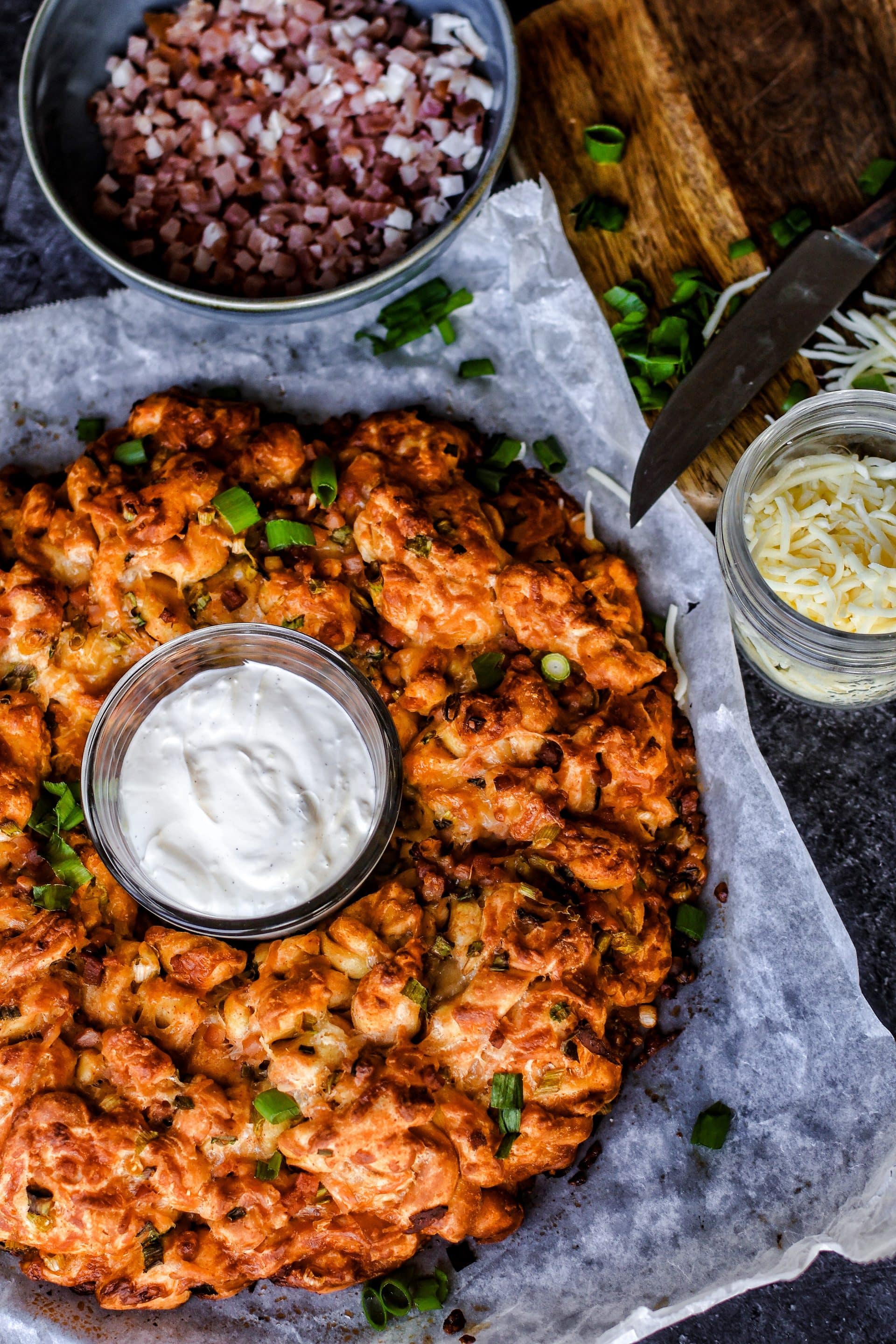 Laugenzupfbrot Elsässer Art ist das ideale Partygericht