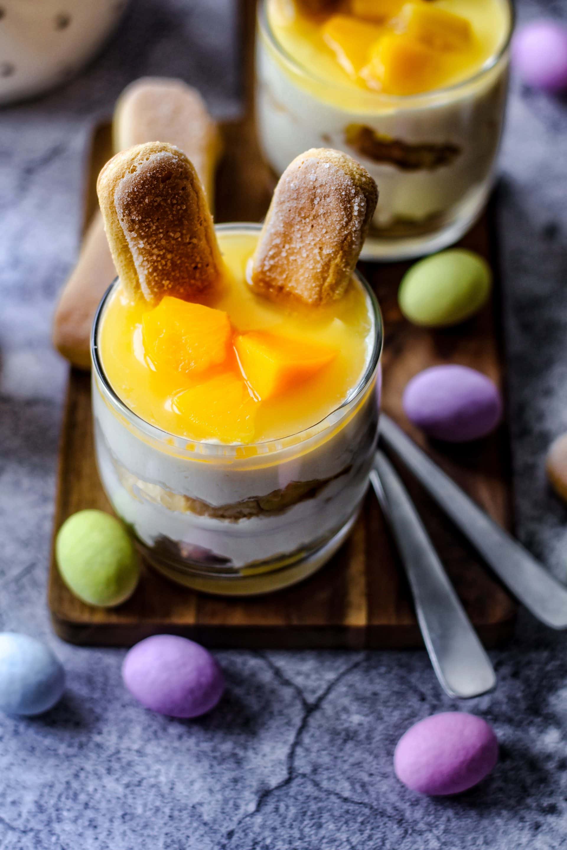 Pfirsich Maracuja Dessert schmeckt Groß und Klein