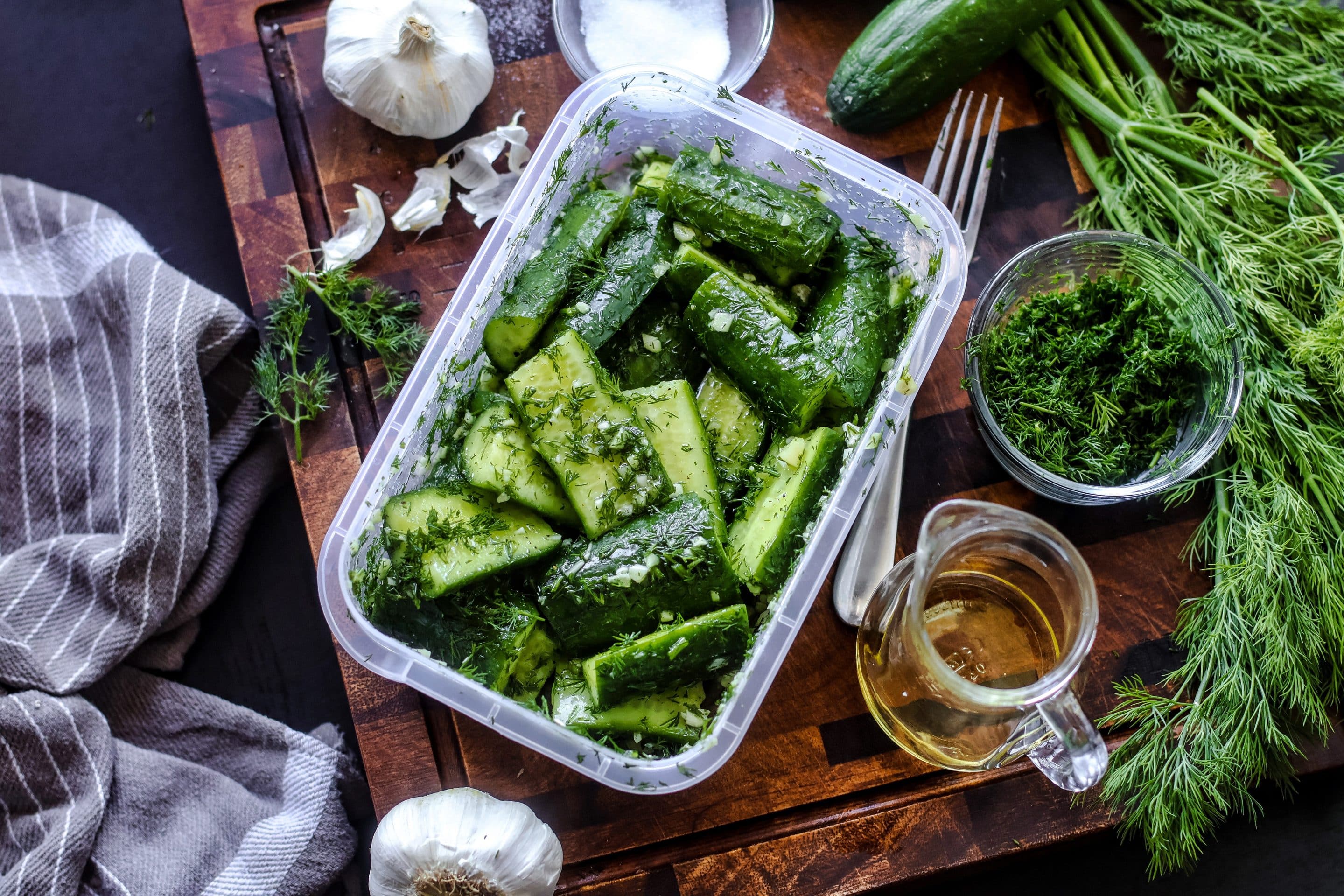 Schüttelgurken auf russische Art sind so lecker