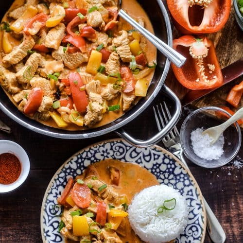 Putengeschnetzeltes mit Frischkäse und Paprika schmeckt der ganzen Familie