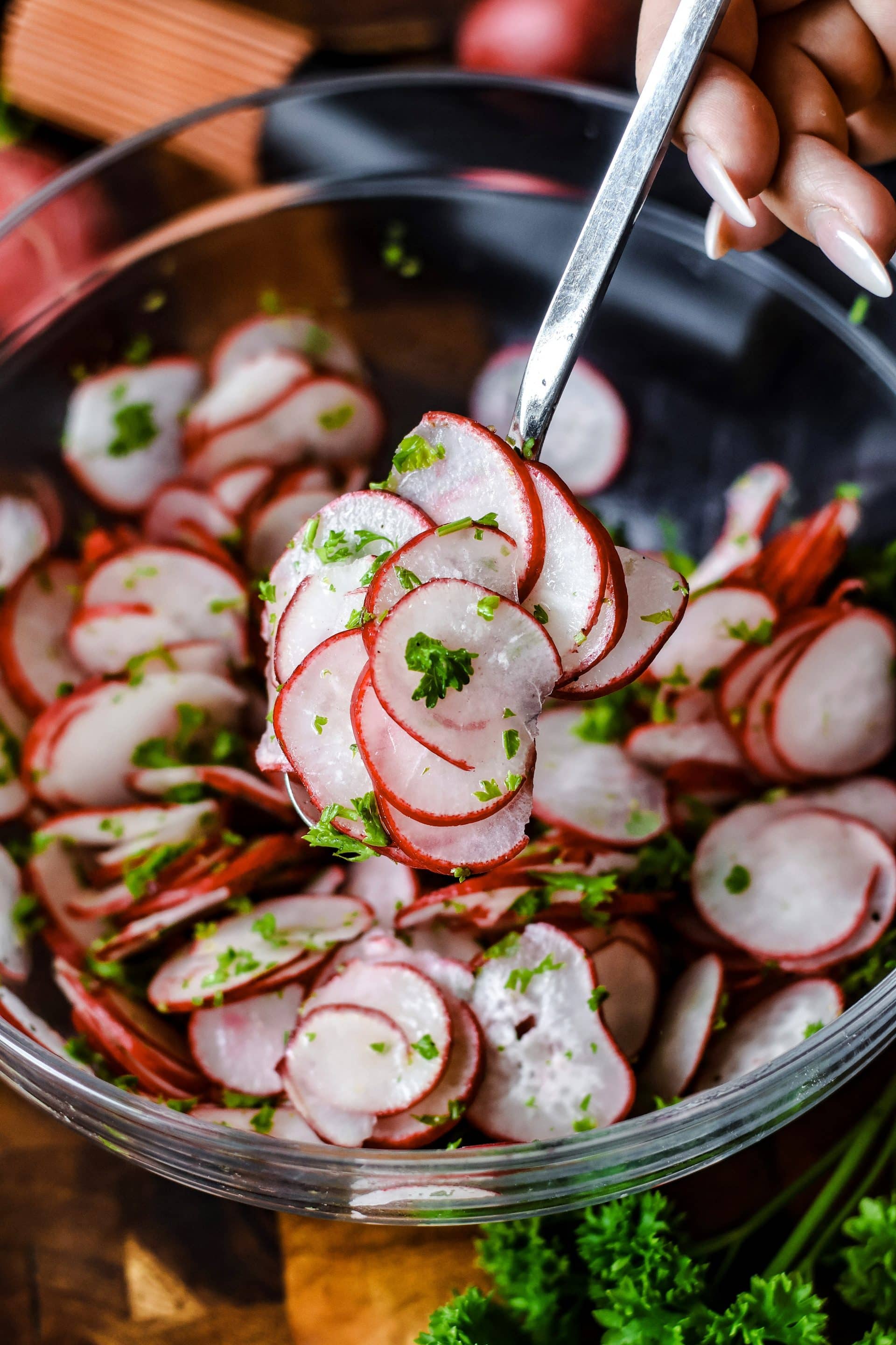 Radieschen Salat ist unfassbar lecker 