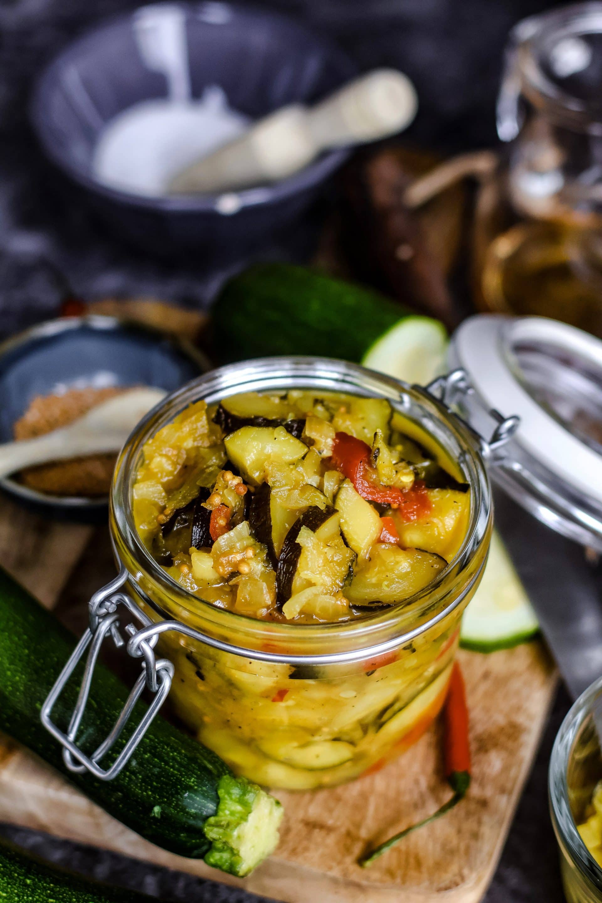 Zucchini Chutney geht richtig einfach