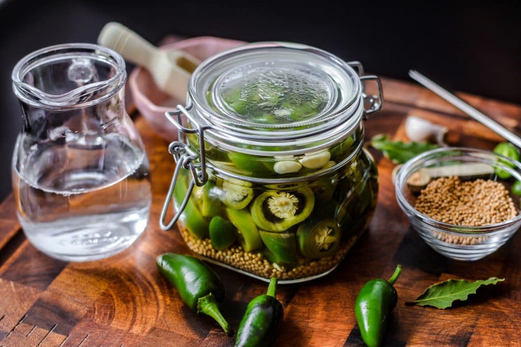 Eingelegte Jalapeños  – perfekt für Burger, Pizza und Co.