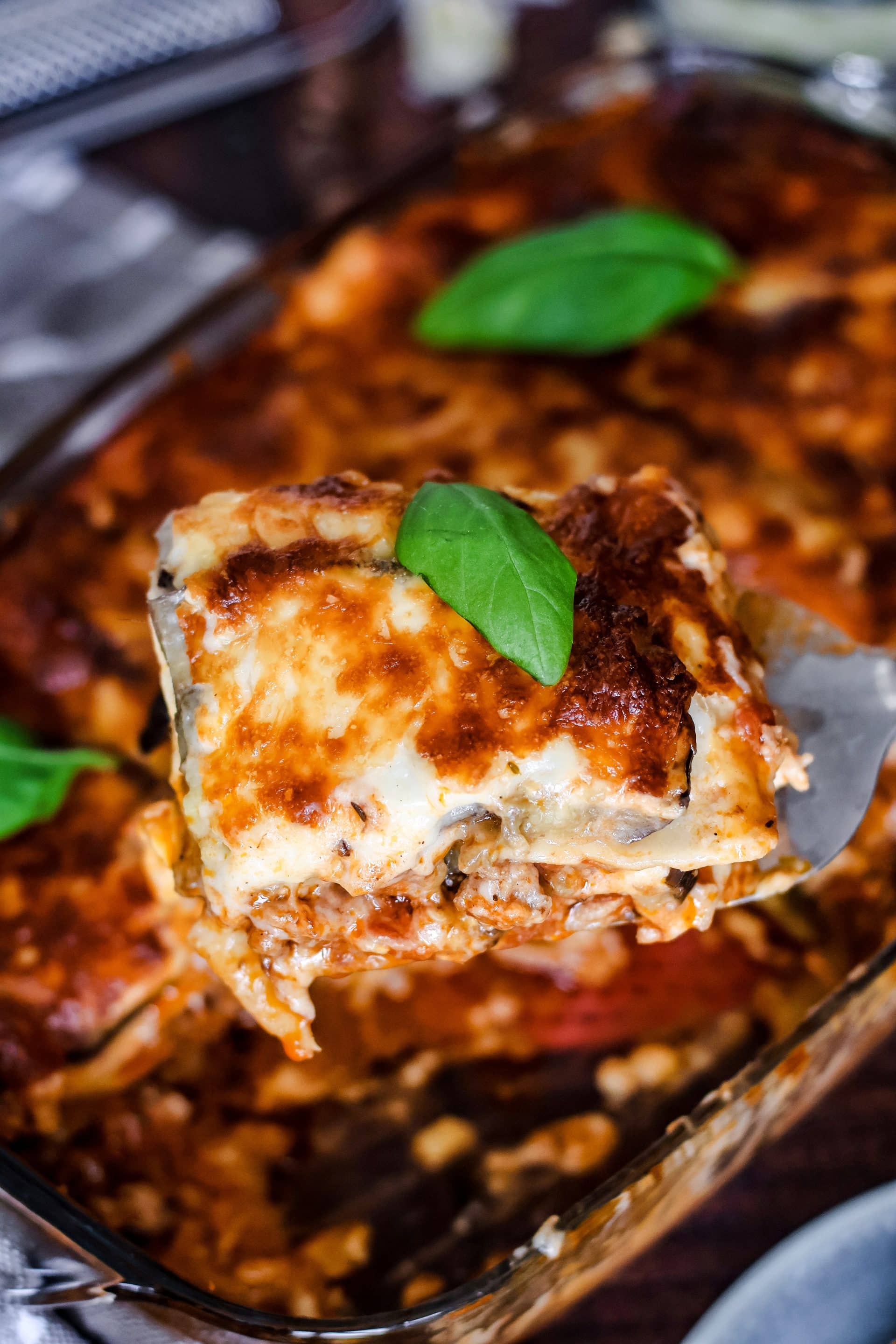 Auberginen Lasagne mit Hackfleisch ist schnell im Ofen zubereitet