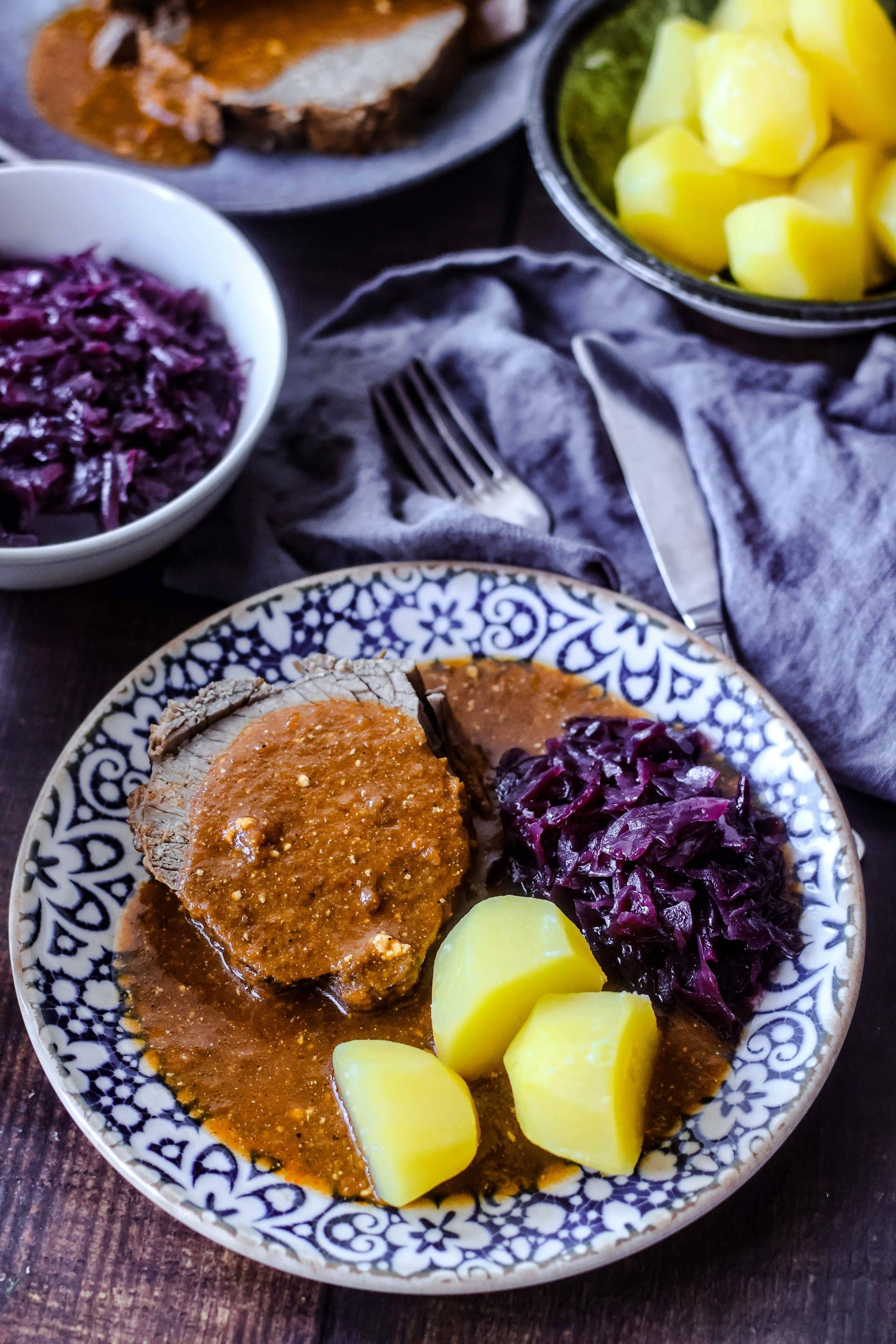 Sauerbraten ist mit Buttermilch sehr lecker im Geschmack
